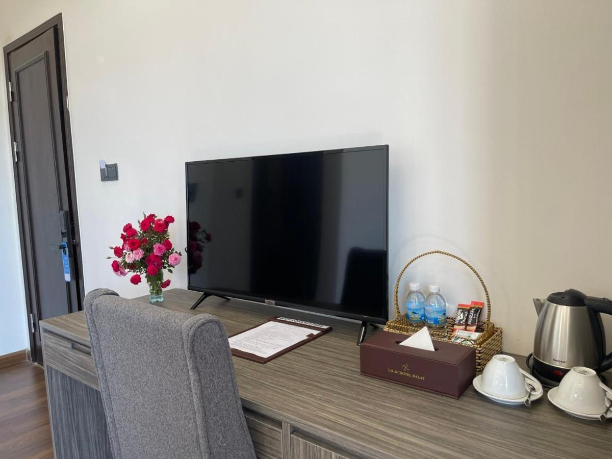 Khach San Lilac Hotel 달랏 외부 사진