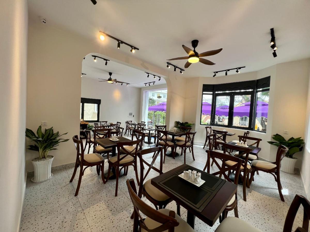 Khach San Lilac Hotel 달랏 외부 사진