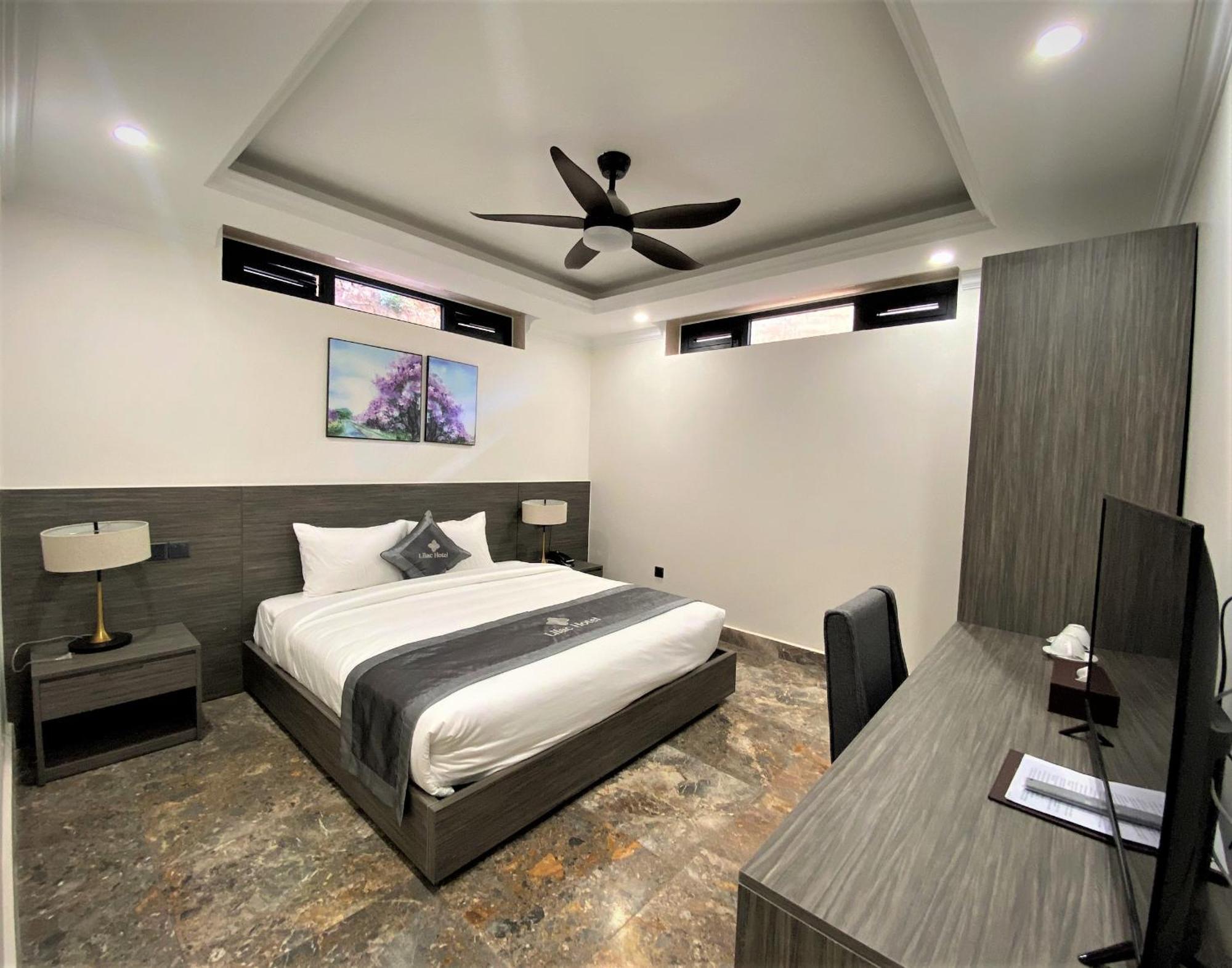 Khach San Lilac Hotel 달랏 외부 사진